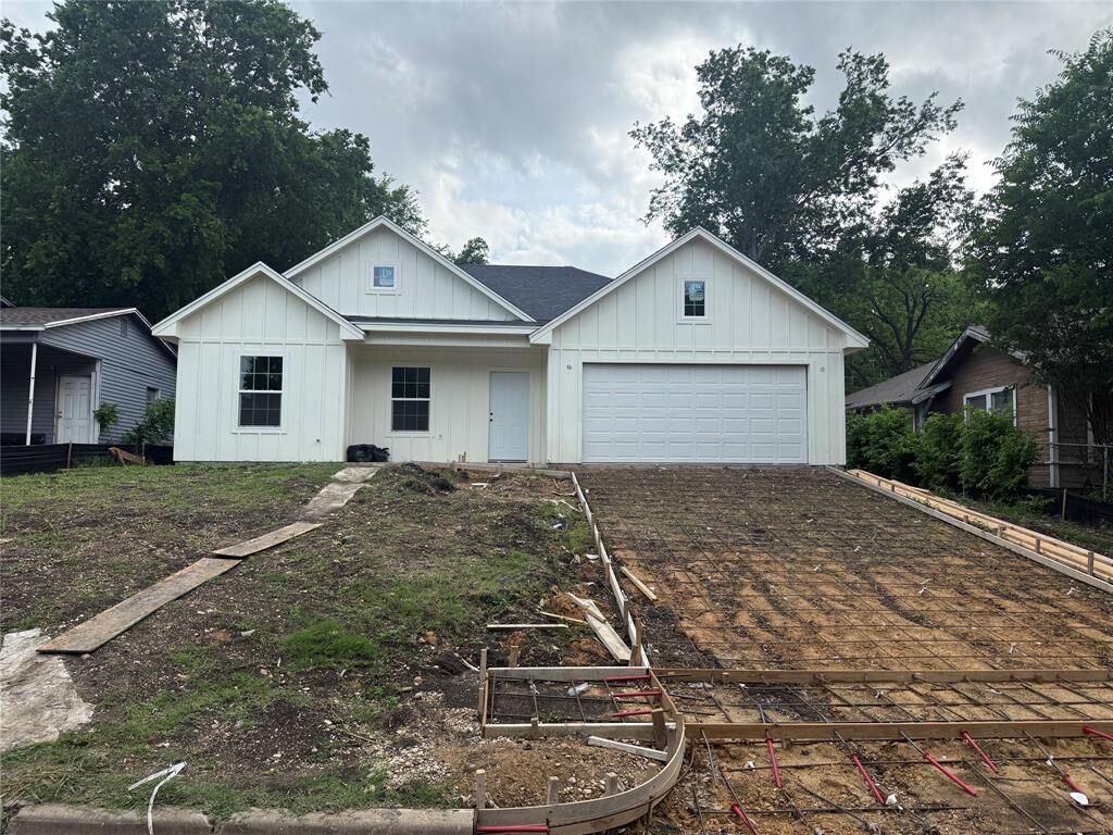 Property Photo:  2109 Jane  TX 76711 