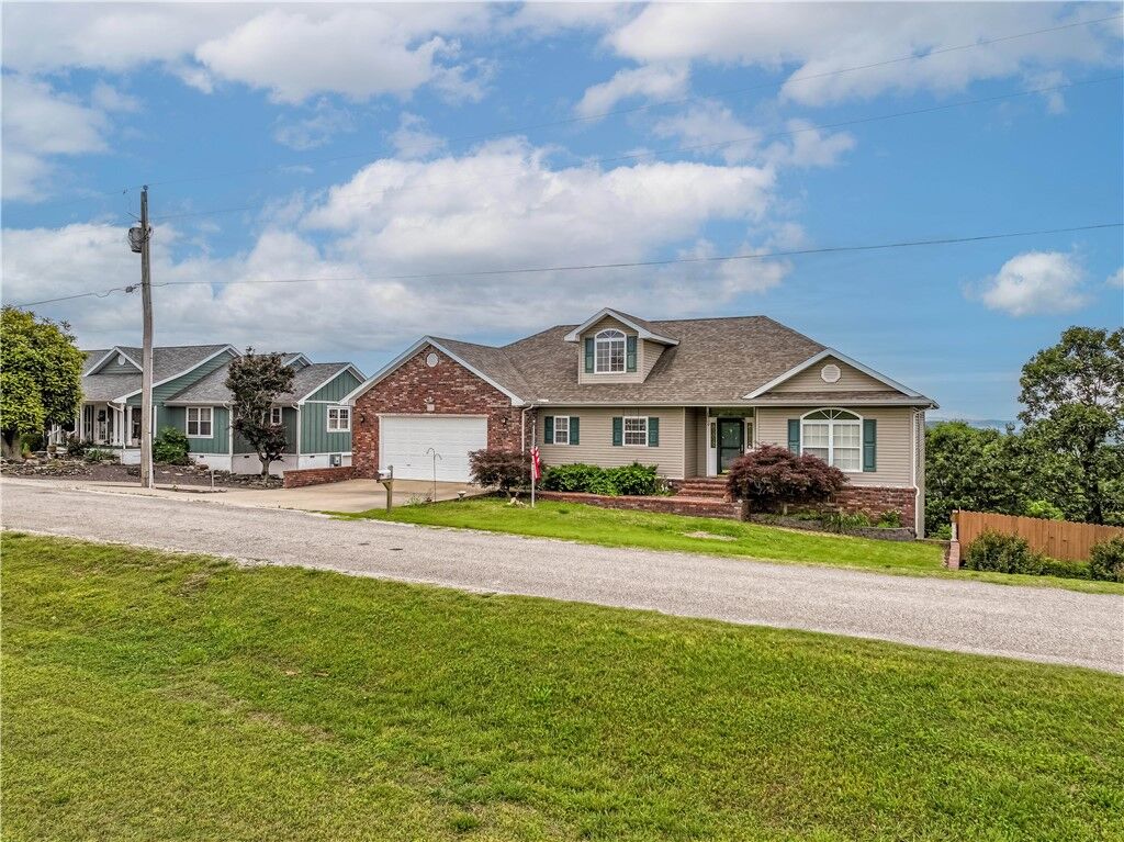 Property Photo:  17 La Costa Drive  AR 72631 