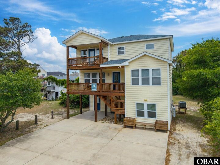 Property Photo:  3303 S Croatan Highway  NC 27959 