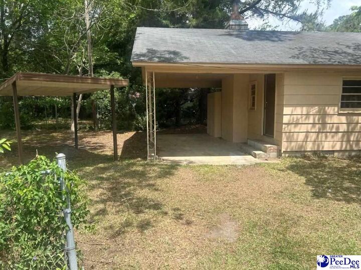 Property Photo:  801 Chase Street  SC 29501-2436 