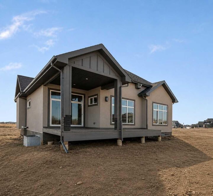 Property Photo: 290 Muirfield Crescent AB T0J 1Y1