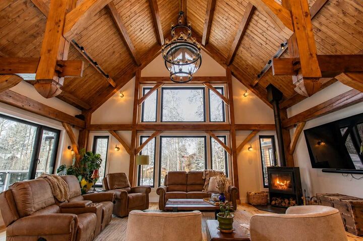 Property Photo: 1130 Breakers Way AB T0C 0J0