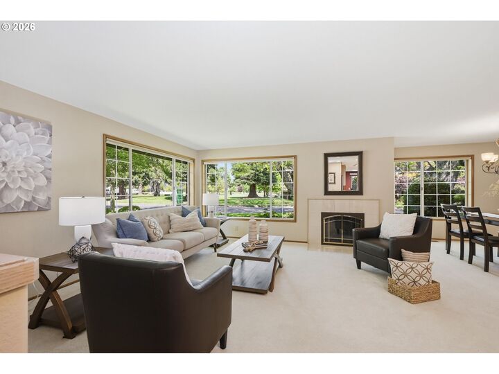 Property Photo:  880 Spyglass Dr  OR 97401 