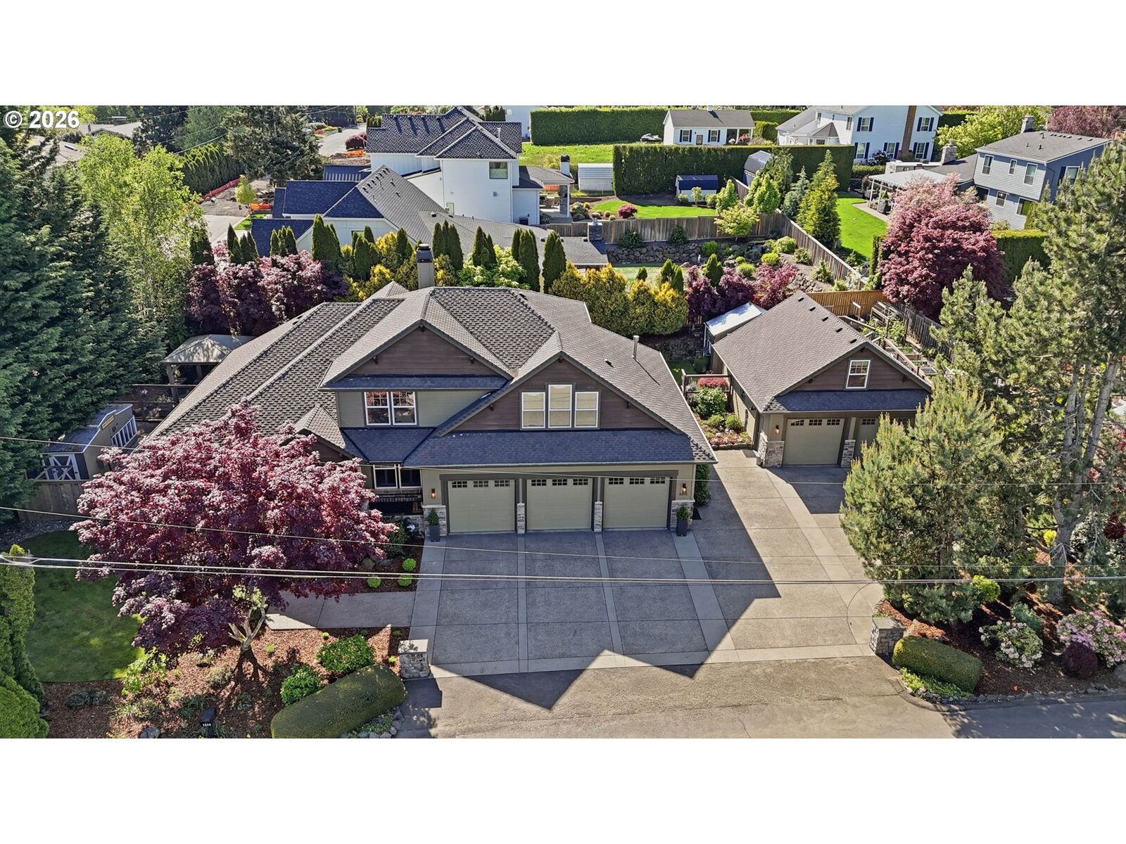 Property Photo:  4090 Ireland Ln  OR 97068 