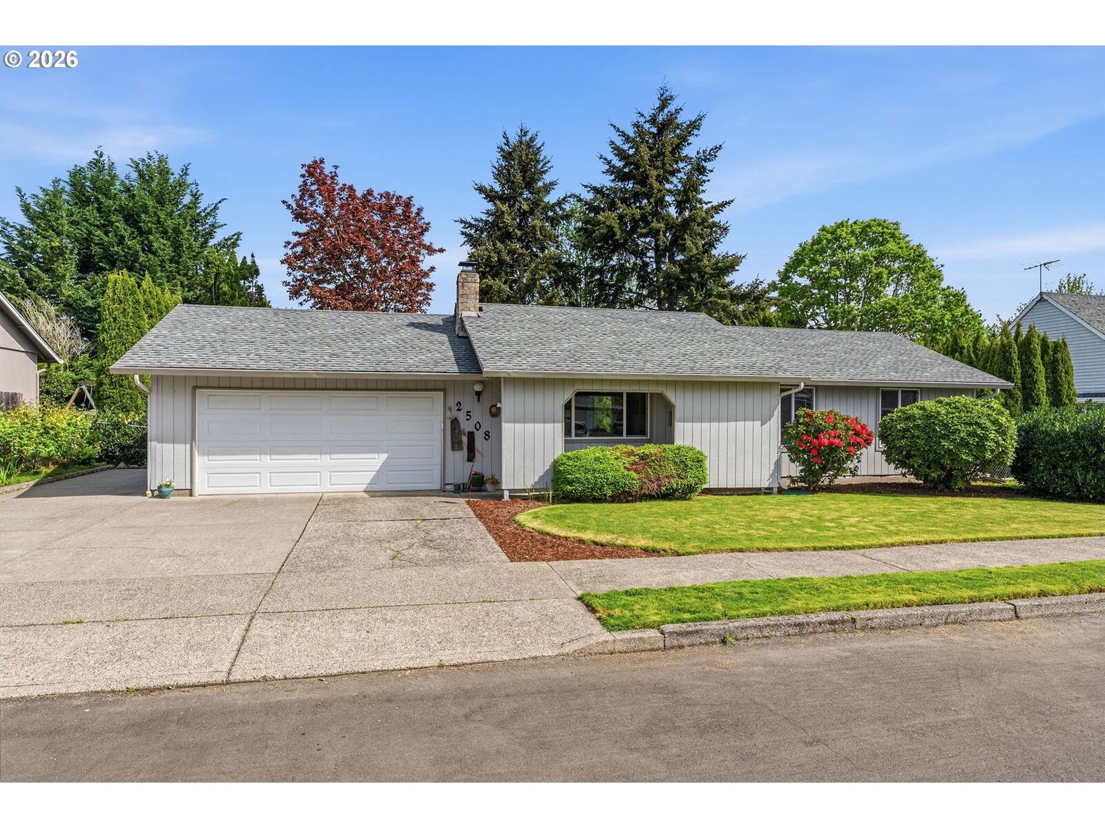 Property Photo:  2508 NW 105th St  WA 98685 