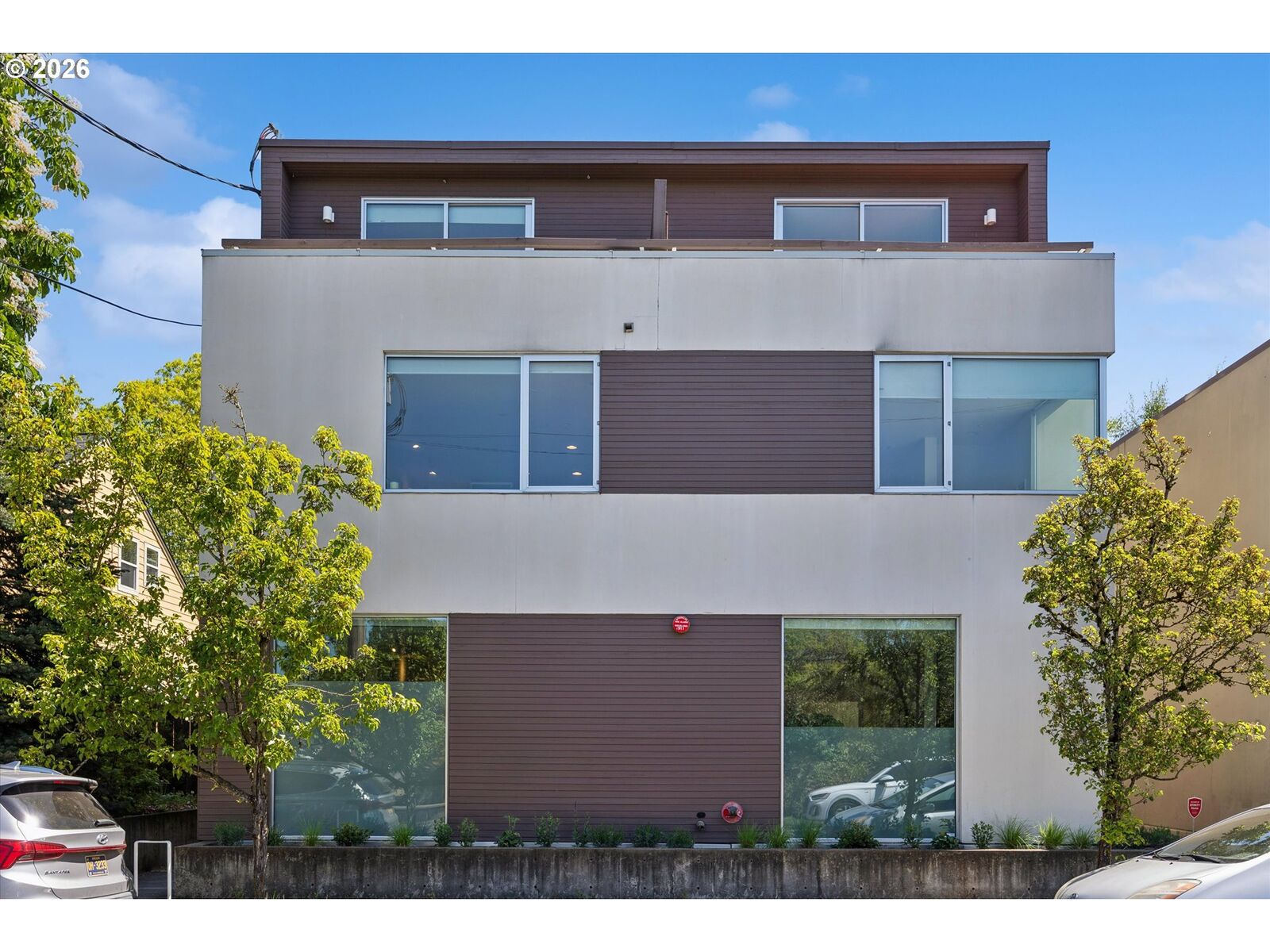 Property Photo: 5232 N Williams Ave OR 97217