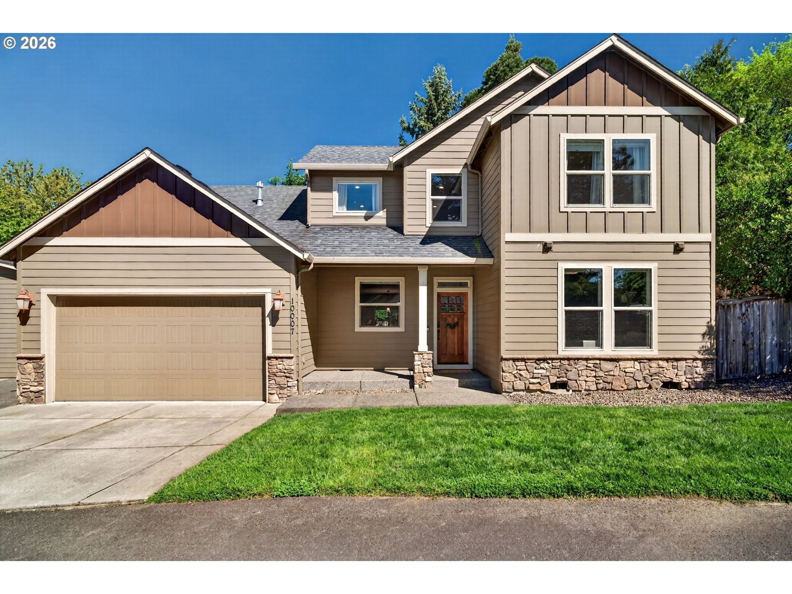 Property Photo:  10007 NW 24th Ct  WA 98685 
