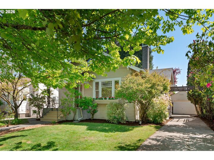 Property Photo:  7316 N Kerby Ave  OR 97217 