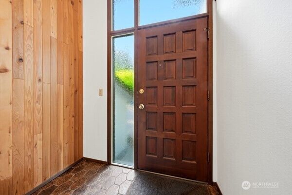 Property Photo:  9215 NE 178th Street  WA 98011 