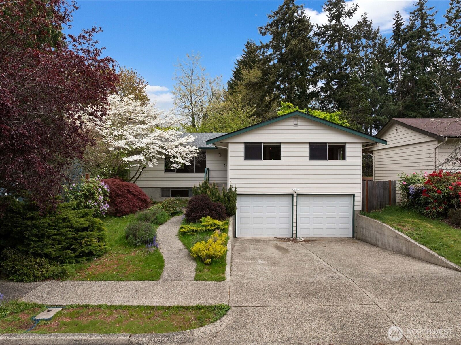 Property Photo:  1511 S Macarthur Street  WA 98465 
