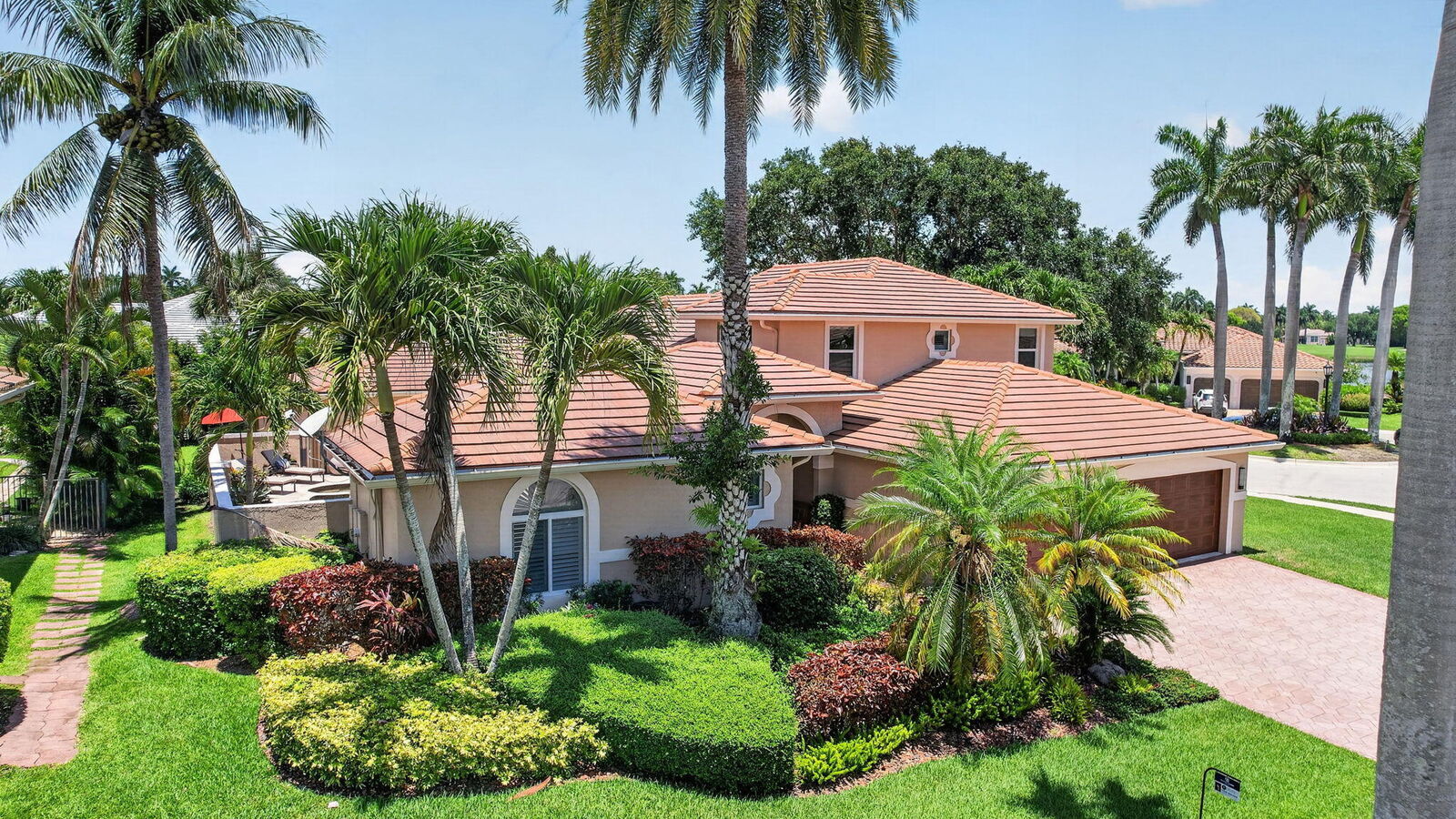 Property Photo: 2483 Eagle Watch Court FL 33327