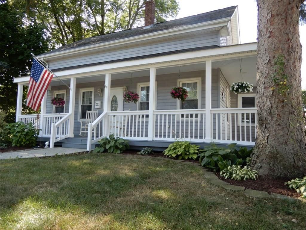Property Photo:  157 Dexter Street  RI 02864 