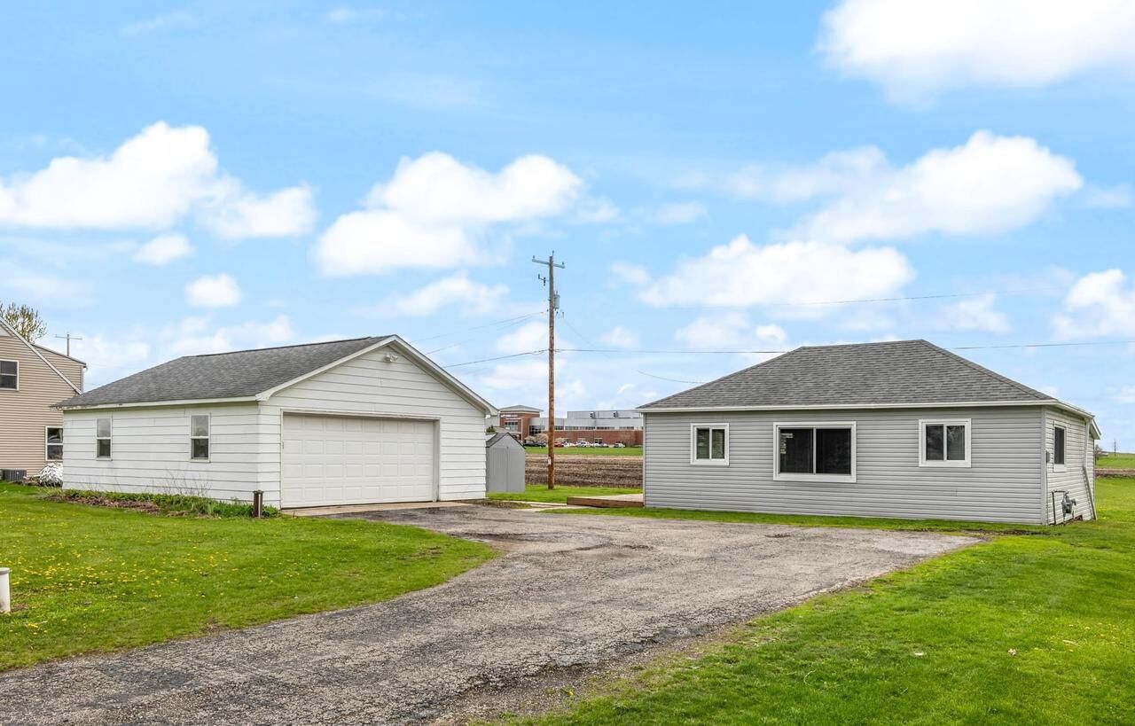 Property Photo:  W13172 State Road 23 Road  WI 54971 