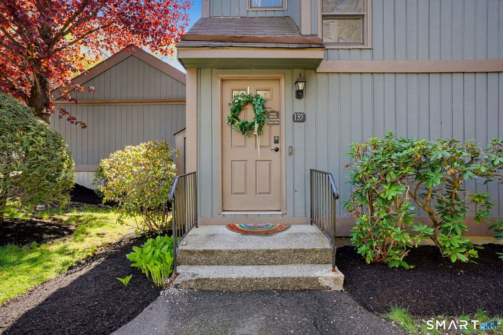Property Photo:  135 Heatherwood Drive 135  CT 06804 