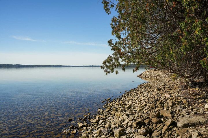 Property Photo:  115 Mallory Beach Road  ON N0H 2T0 
