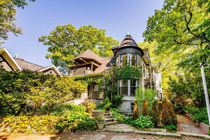 Property Photo: 3025 Queen Street E ON M1N 1A5