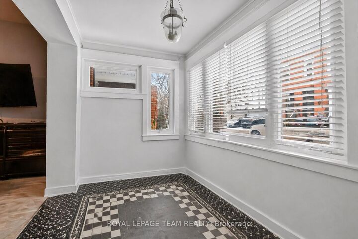 Property Photo: 12 Lewis Street ON K2P 0S3