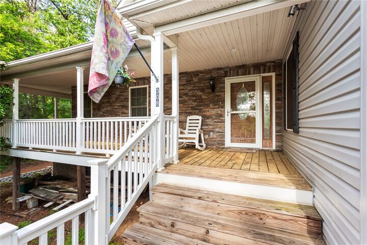 Property Photo:  308 Sun Meadow Lane  SC 29678 