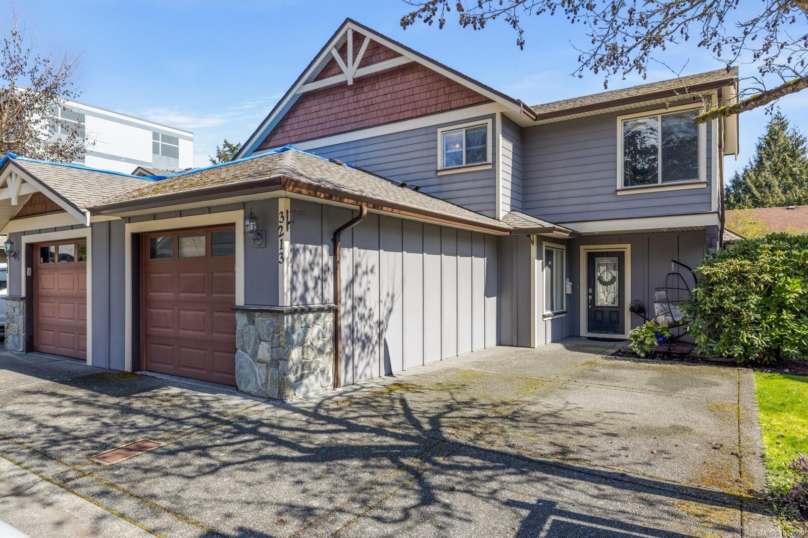 Property Photo:  3213 Ernhill Pl  BC V9C 0C6 