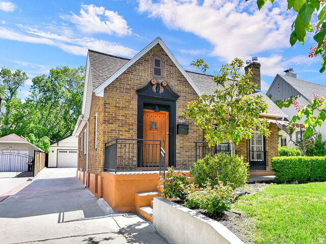 Property Photo:  929 S Greenwood Terrace E  UT 84105 