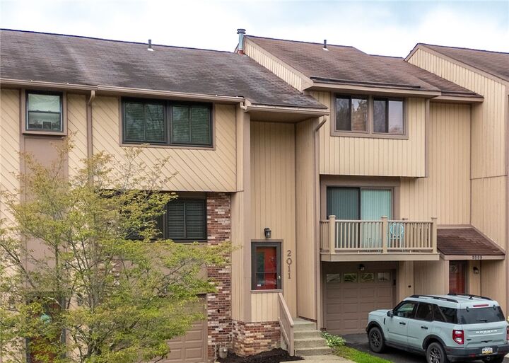 Property Photo:  2011 Clearfork Rd  PA 15017 
