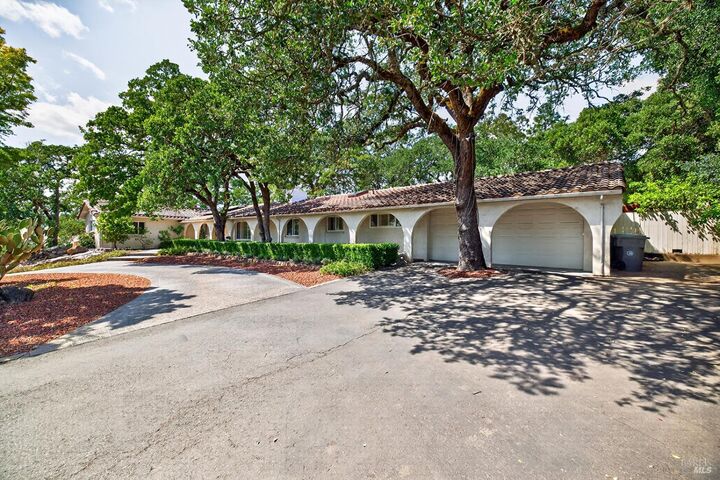 Property Photo:  529 Michael Drive  CA 95476 