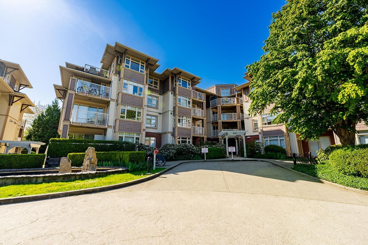 Property Photo: 7337 Macpherson Avenue 310 BC V5J 0A9