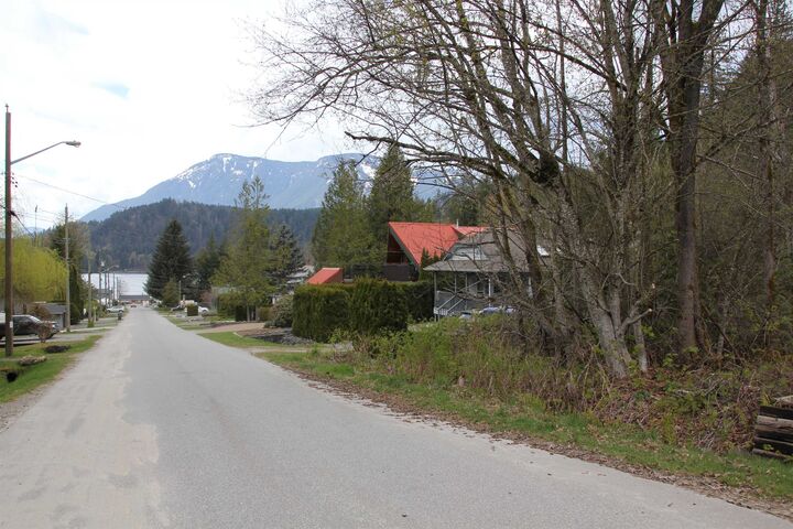 Property Photo: 66555 Kereluk Road BC V0X 1L1
