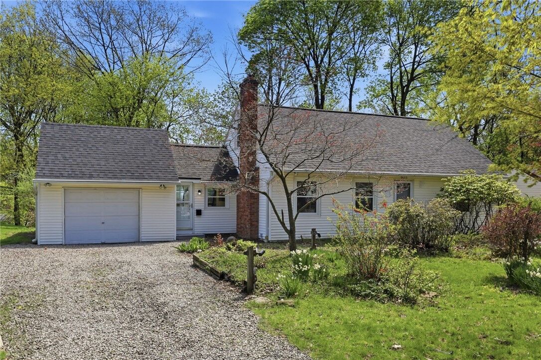 Property Photo: 2632 Oakview Drive NY 14617