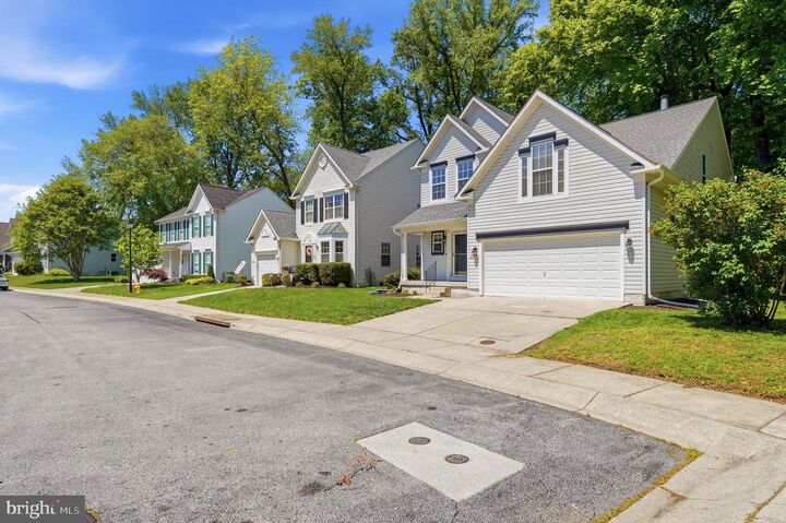 Property Photo:  2402 Hightee Court  MD 21114 