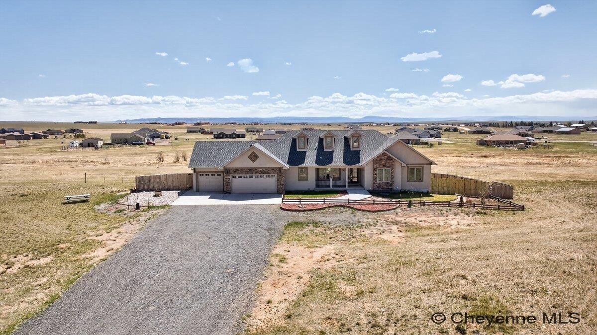 Property Photo:  746 Barricade Rd  WY 82070 
