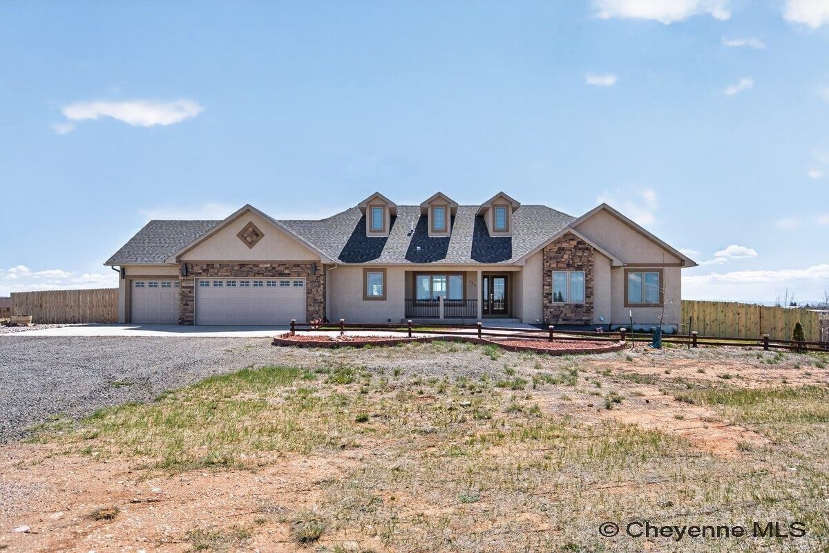 Property Photo: 746 Barricade Rd WY 82070