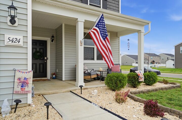 Property Photo:  5424 Morning Glory Street  OH 43103 