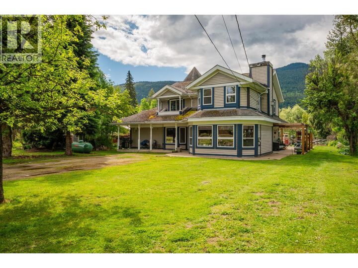 Property Photo: 3452 Cemetery Road BC V0G 1H2