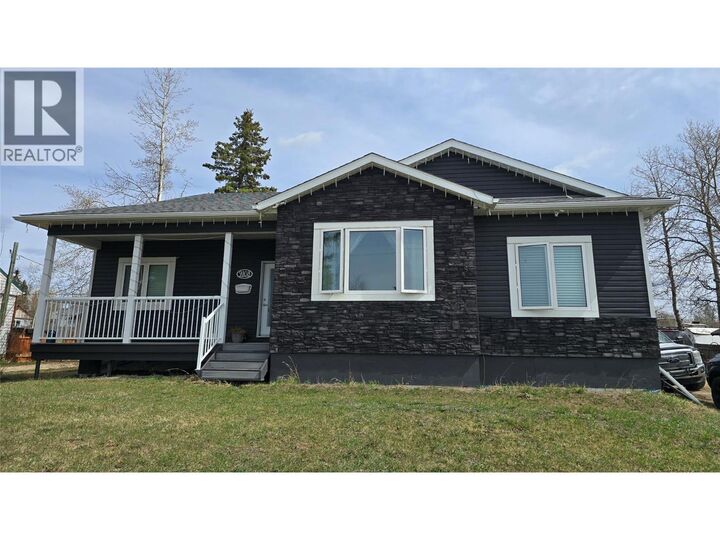 9108 8 Street — photo 1