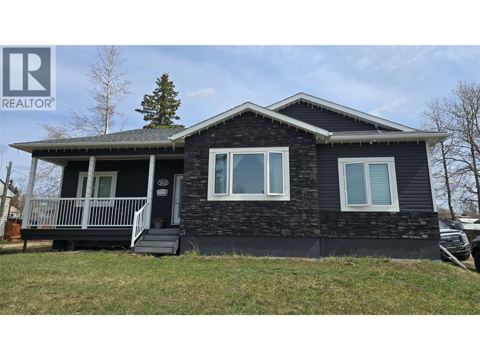 Property Photo: 9108 8 Street BC V1G 3N4