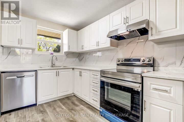 Property Photo: 1919 Trafalgar Street 3 ON N5V 1A1