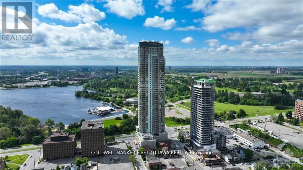 Photo de la propriété:  805 Carling Avenue 3208  ON K1S 5W9 