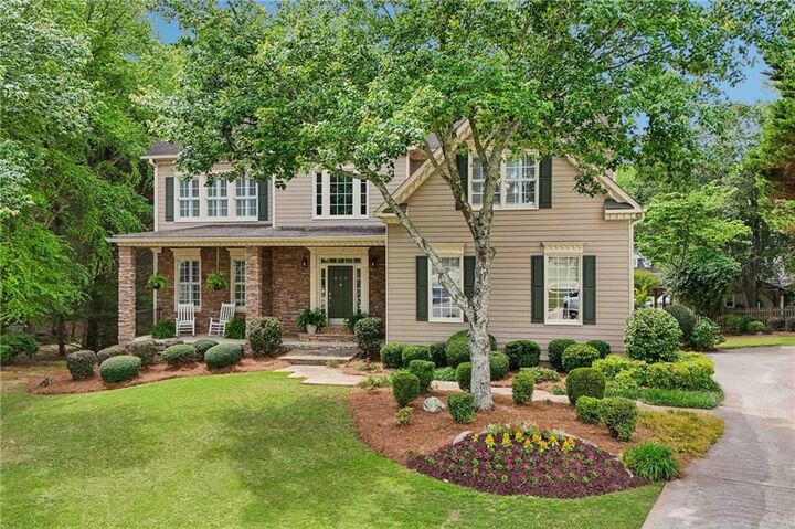 Property Photo:  610 Fawn Run  GA 30005 