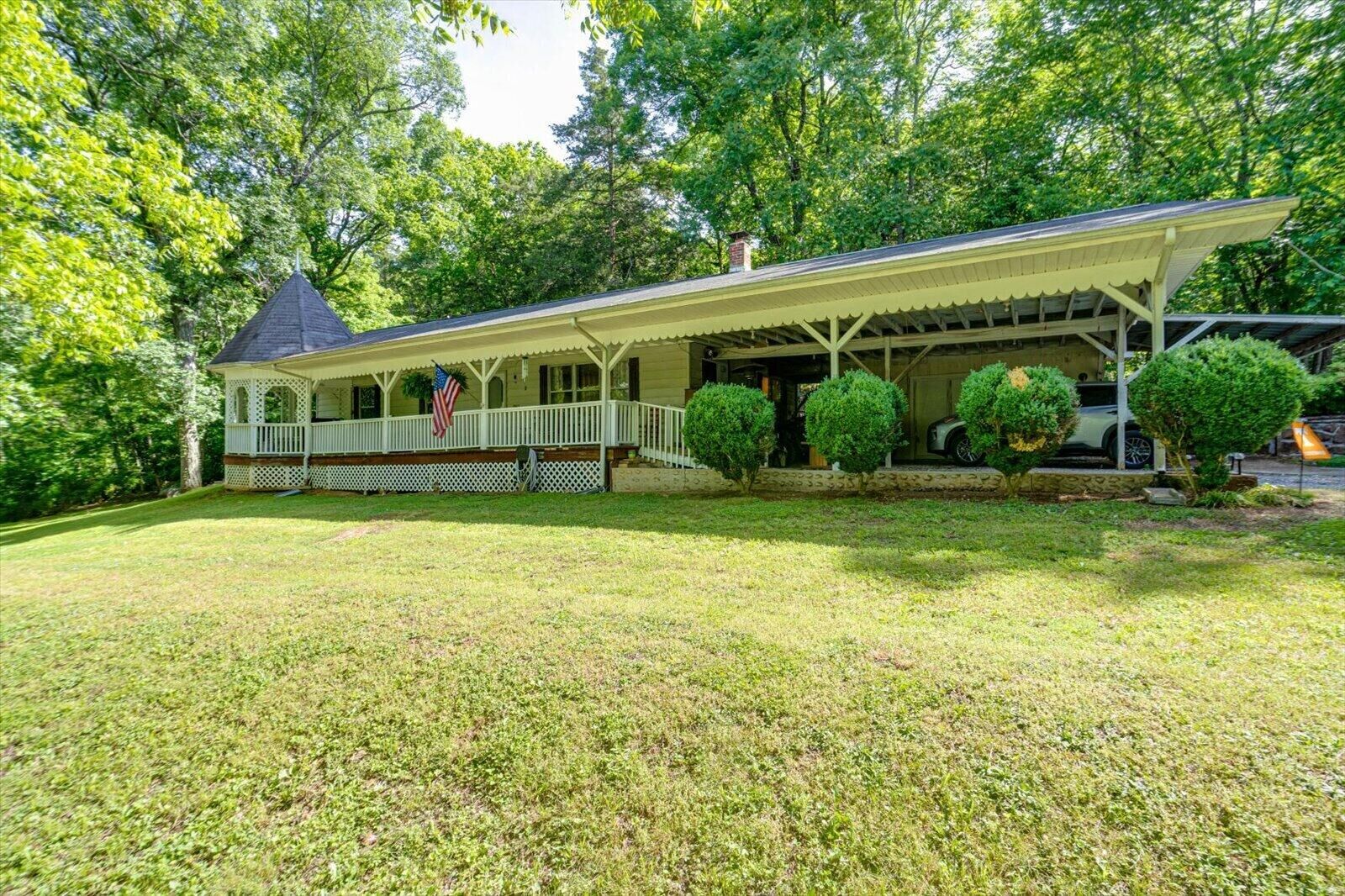 Property Photo:  8463 Highway 41  TN 37347 