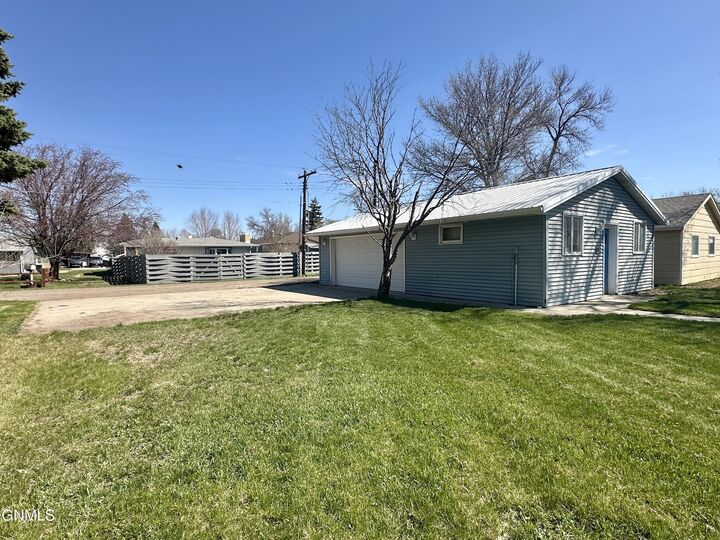Property Photo:  114 3rd Street NE  ND 58545 