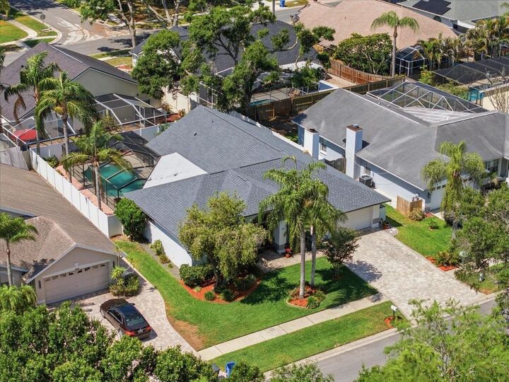 Property Photo:  6512 Steeplechase Drive  FL 33625 