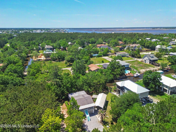 Property Photo:  22 Wolfe Street  MS 39520 
