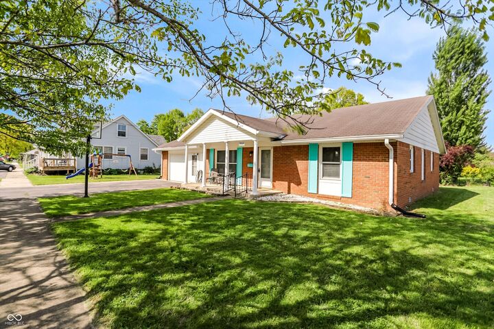 Property Photo:  200 S Vine Street  IN 46071 