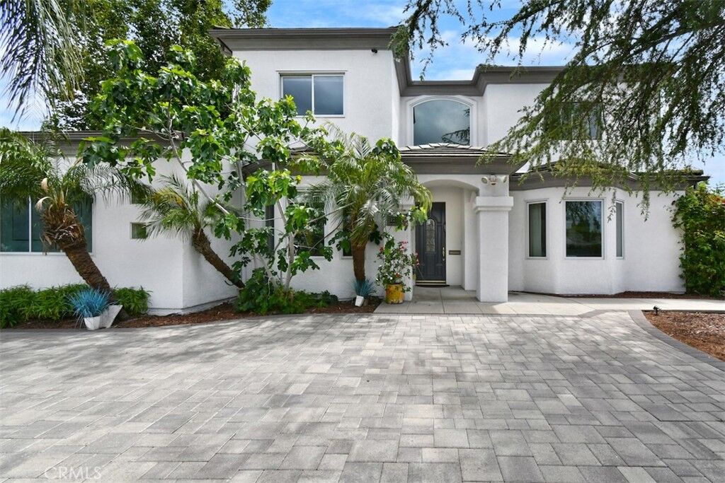 Property Photo: 17846 Palora CA 91316
