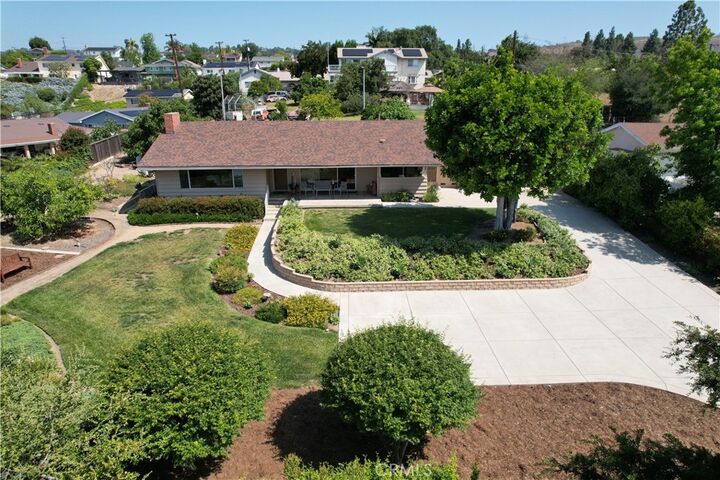 Property Photo:  11861 Shadycrest Lane  CA 90631 