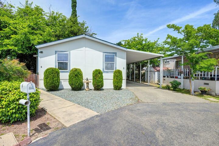 Property Photo:  6 Selby Lane  CA 95621 