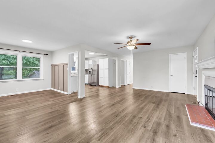 Property Photo:  301 Main St  TN 37050 