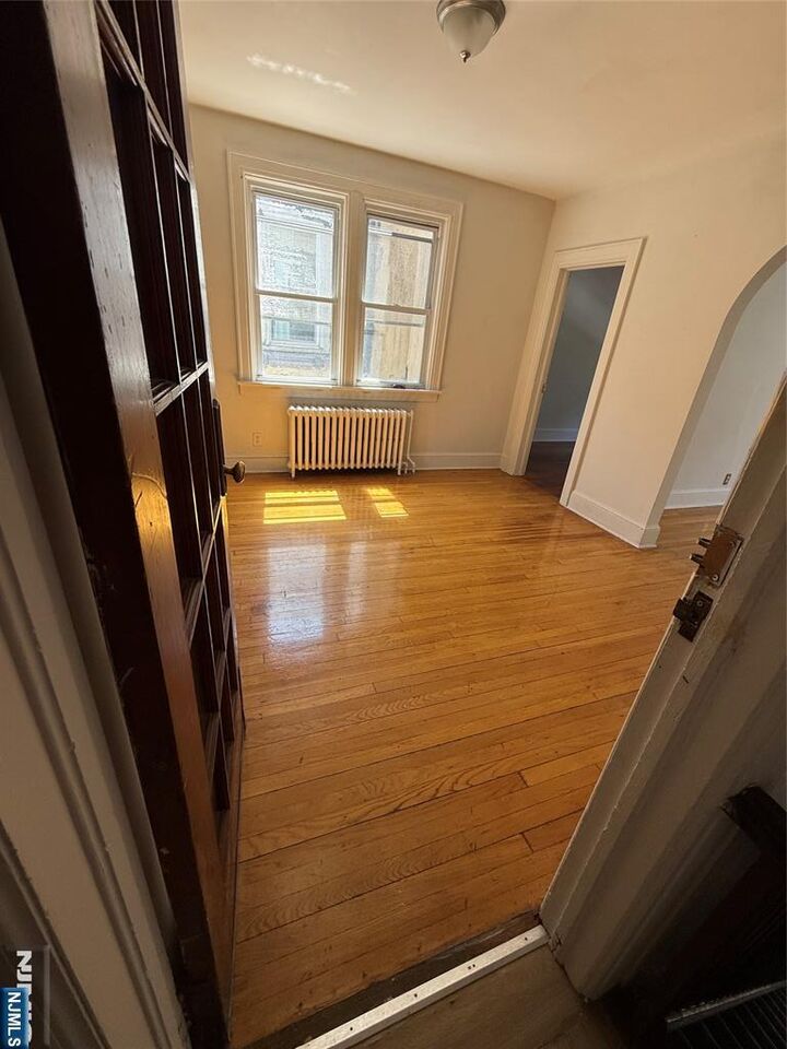 Property Photo:  516 Anderson Avenue  NJ 07010 