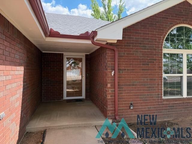 Property Photo:  213 Wilmington Cir  NM 88101 